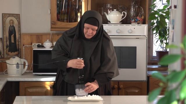 Кухня. Кулинария. Монастырские рецепты. Полезное и вкусное мороженое