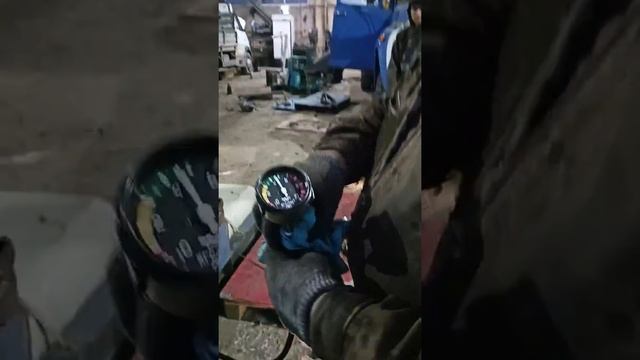 Проверка двигателя ЯМЗ-238, 7514 после капитального ремонта на давление масла. смотреть онлайн