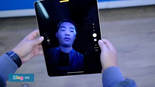 Trên tay iPad Pro 2018 phiên bản 12,9 inch về VN giá 33,2 triệu đồng смотреть онлайн