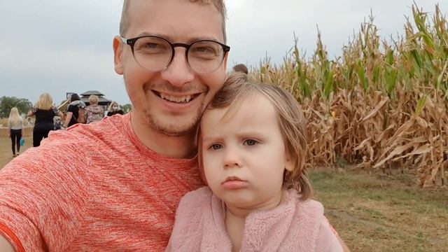 Запускаем ракеты. Осенний фестиваль. Дети в восторге. смотреть онлайн