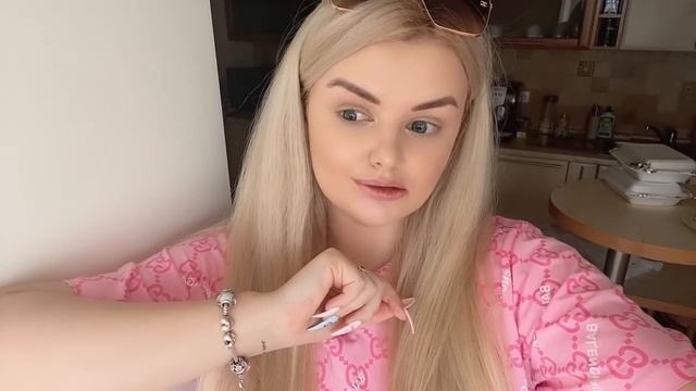 Влог:ПЕРМАНЕНТ БРОВЕЙ/СДЕЛАЛА ПУДРОВЫЕ БРОВИ/БЫЛО ЛИ БОЛЬНО?/ПРО РЕЖИМ ДНЯ/НЕ МОГУ ЕСТЬ МЯСО смотреть онлайн