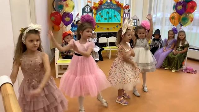 Праздник Осени 2021. Preschool смотреть онлайн