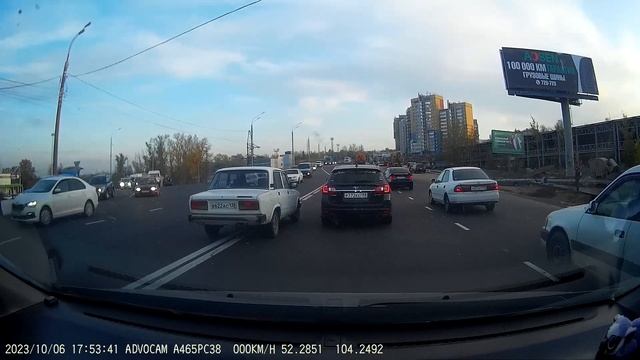 #ПДД. г. Иркутск. Движение по встречной полосе г/н В622АС138 смотреть онлайн