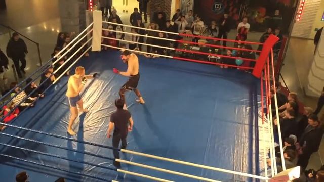 Бой Масленникова Василия в ТЦ Небо смотреть онлайн