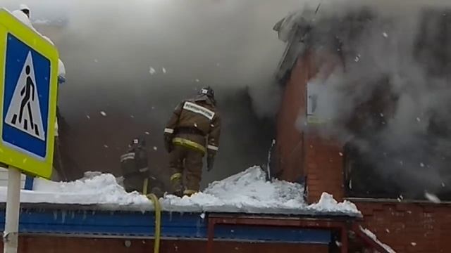 Мыски. Пожар Гилевский Рынок. смотреть онлайн