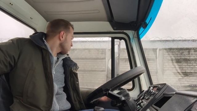 Обучение на СЕ категорию. Первое вождение с прицепом.