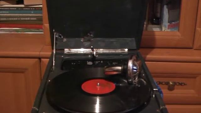 055 Скажите девушки С Я Лемешев смотреть онлайн