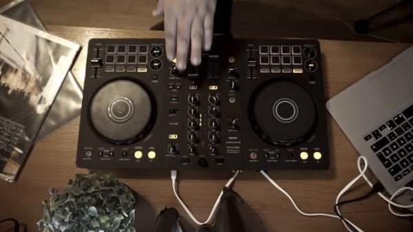 Daily House Mix (DJ-set) with Pioneer DDJ-FLX4