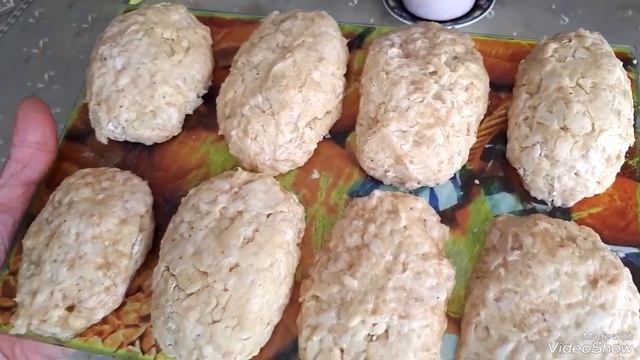 Рецепт из бывшего СССР.Котлеты из куринного фарша с картофельным пюре. Просто обьедение?? смотреть онлайн