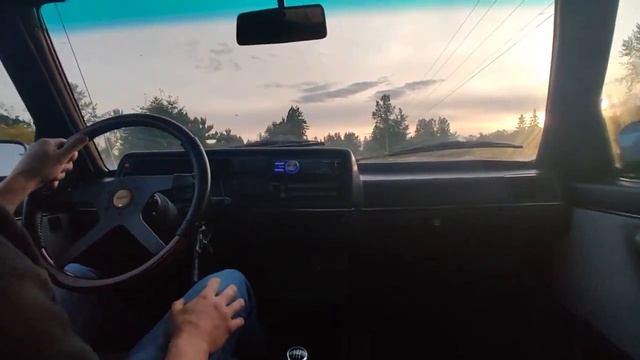 Aaron's 1989 VW Jetta Carat смотреть онлайн