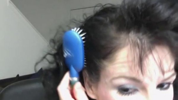 Tutorial: Part 2 - Most Triumphant Authentic 80s Mall Hair