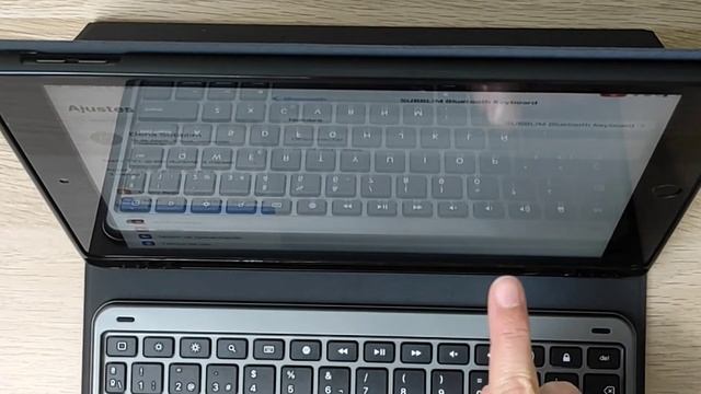 Cómo conectar teclado Keytab Pro SUBBLIM al iPad (Tutorial) смотреть онлайн