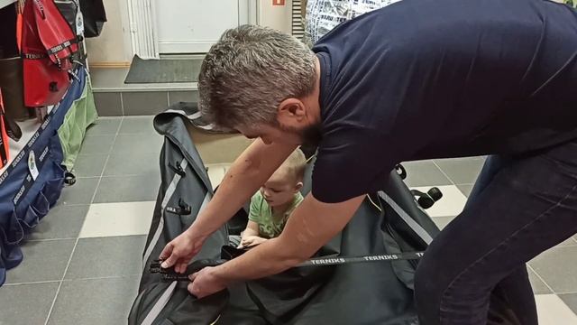 Чехол на снегоходные сани. С ПРИВИДЕНИЯМИ! смотреть онлайн