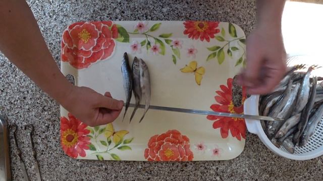 Как вялить корюшку и ловить крабов? Легко!!! смотреть онлайн