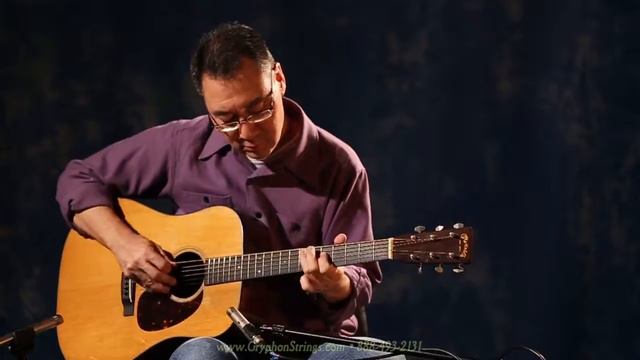 1941 Martin D-18 demonstrated by Larry Chung смотреть онлайн
