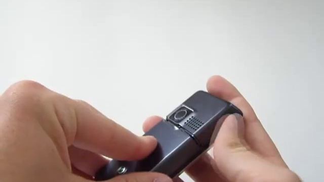 Sony Ericsson K200i - konstrukce a design смотреть онлайн