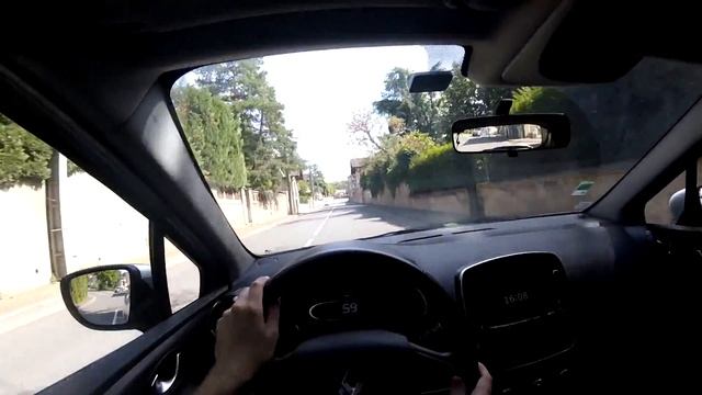 Renault Clio 4 (1,5 DCi 75hp) - Test Drive POV смотреть онлайн