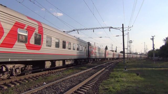 Электровоз ЭП1М-658 с поездом №121 Владикавказ — Санкт-Петербург смотреть онлайн