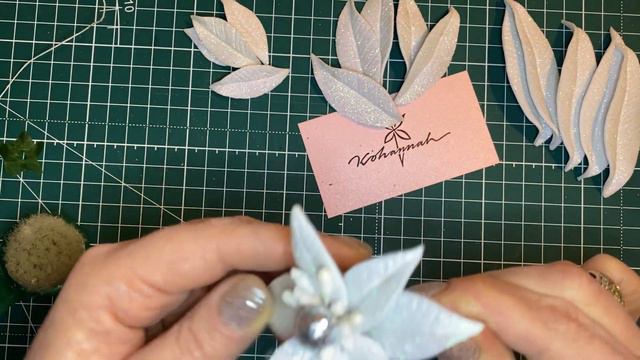 Пуансеттия из глиттерного фоамирана своими руками. Puansettia, DIY, hand made. смотреть онлайн