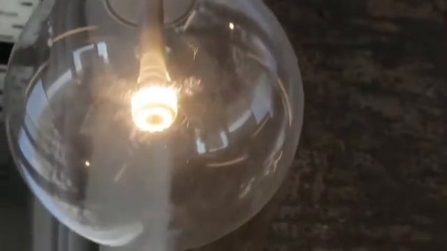 Видео фон для сайта Качающаяся лампа смотреть онлайн