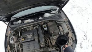 КАК ЗАЛИТЬ ОМЫВАЙКУ В АВТО???