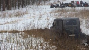 уаз на колёсах низкого давления 1