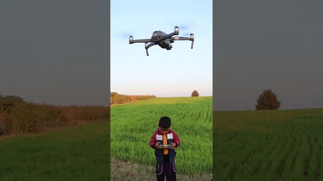 Drone - DJI Mavic 2 Pro Drone смотреть онлайн