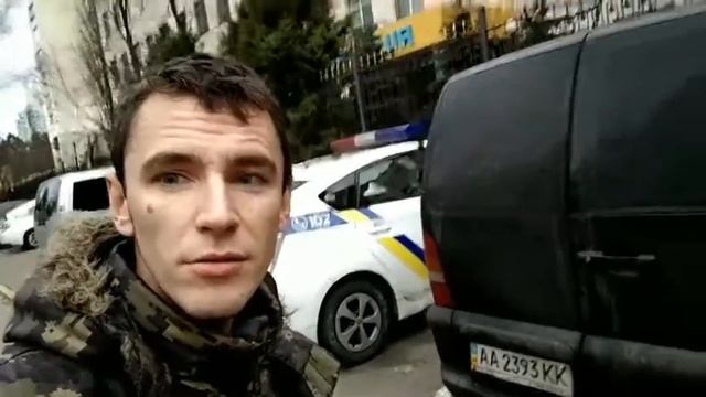Полиция осталась без мигалки) смотреть онлайн