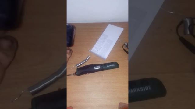 Επαναφορτιζομενο κολλητηρι. смотреть онлайн