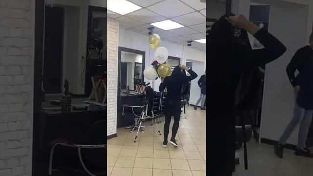 Поздравляем нашу преподавателя с днём рождение студия Арт визаж Ольга Сергеевна смотреть онлайн