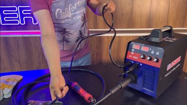 Проверяем в деле сварочный полуавтомат Jonser GT 220