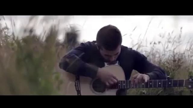 Очень красиво играет на гитаре! ЗАСЛУШАТЬСЯ МОЖНО - Very nice playing guitar! TO LISTEN смотреть онлайн