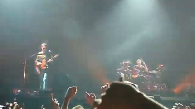 New Born - Muse @ Barcelona [Palau Sant Jordi] смотреть онлайн