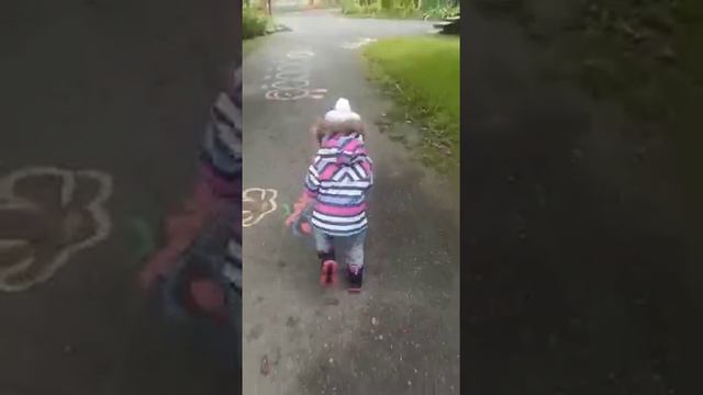 Завтра понедельник! Внучечка идёт в садик! смотреть онлайн