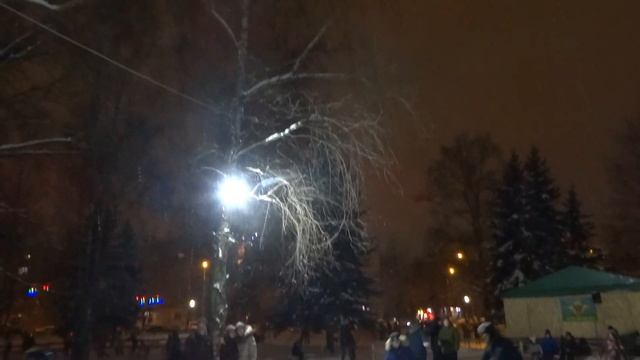 Тверь, парк Победы - каток 2019 смотреть онлайн