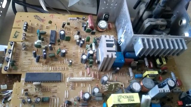 ШОК! МЕДЬ в мониторе 1999года! Сколько ее? Это фиаско или победа? Добываю медь. Деньги из хлама смотреть онлайн