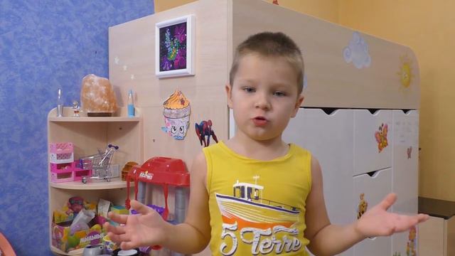 Новый стол для Алисы КАК собрать без РОДИТЕЛЕЙ поможет ВОЛШЕБСТВО! смотреть онлайн