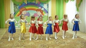 Стилизованный народный танец "Порушка-Параня" в исполнении детей подготовительной группы