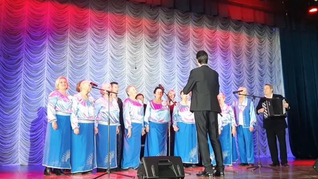 Народный хор ветеранов "Славянка" смотреть онлайн