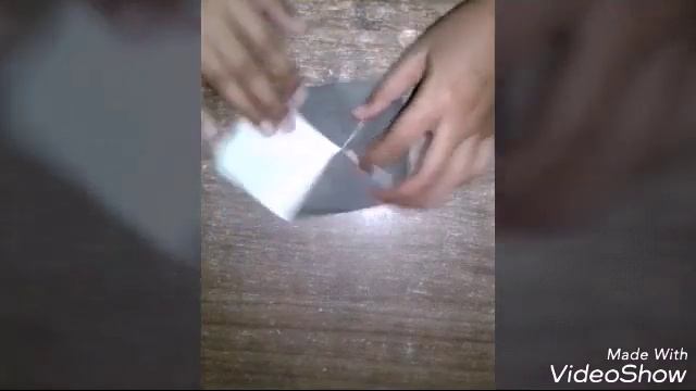 How to make a origami crawling crow hungry crow.Origami tutorial no.11. смотреть онлайн