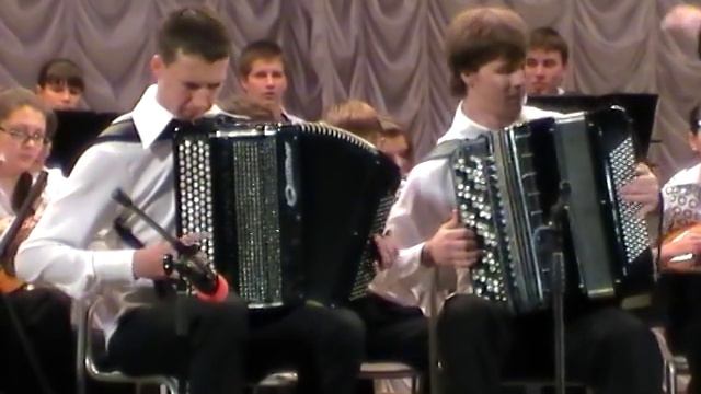 В.Гридин Парафраз на тему песни "Утушка луговая" Дуэт баянистов: Илья Гурский и Артём Павлов НОККиИ смотреть онлайн