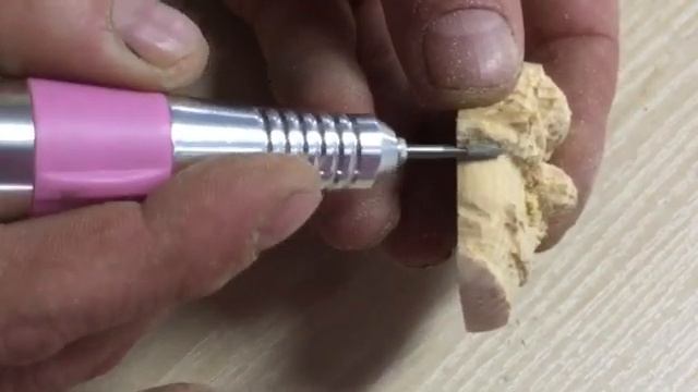 Дупликарвер скульптурная резьба по дереву. / Duplikarver sculptural woodcarving. смотреть онлайн