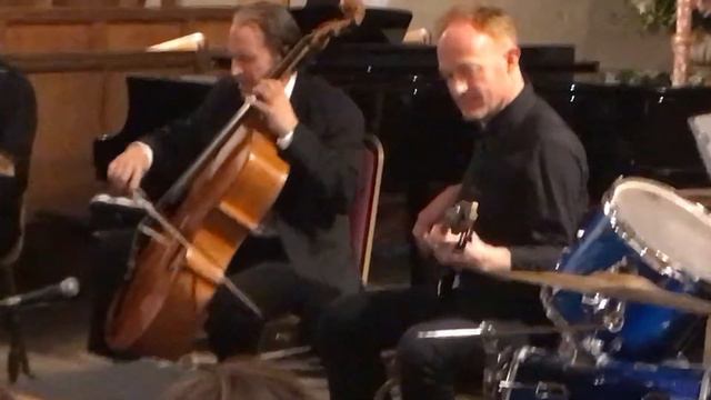 Smoke on the Water - Deep Purple - Von Cello смотреть онлайн