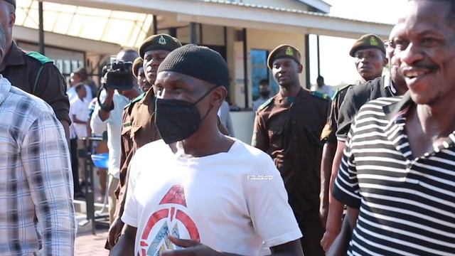 SHAHIDI: KOMANDOO JWTZ ALIVYOIMBA WIMBO WA KIJESHI MAHAKAMANI, ULIKUWA UTEKAJI, BILA KULA SIKU 10 смотреть онлайн
