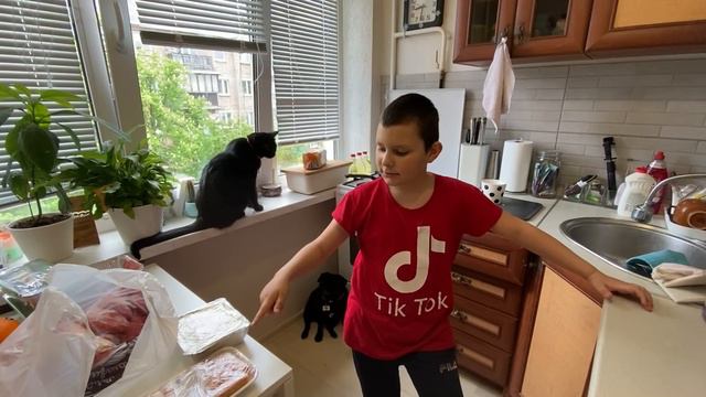 ВЛОГ. Приехала мама. Дома дурдом. смотреть онлайн