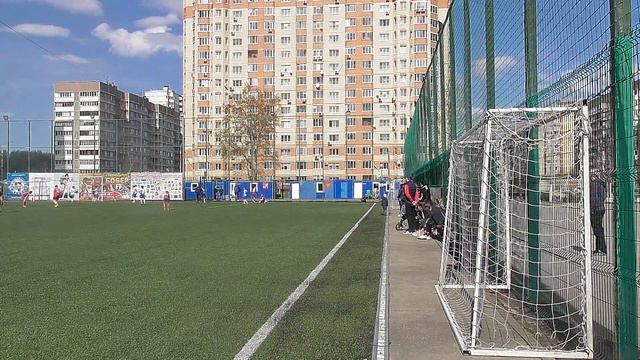 Контрольный матч. Восток Электросталь -Родник 08. 1 тайм. смотреть онлайн