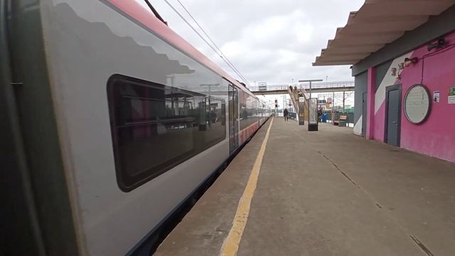 ЭС2Г Ласточка и ЭГ2Тв Иволга на МЦД-2 Перерва смотреть онлайн