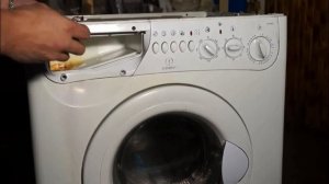 Снять переднюю панель индезит аристон