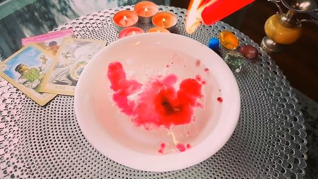 ?Кто наденет кольцо тебе на пальчик? ?| Your future husband Гадание на воске ? смотреть онлайн