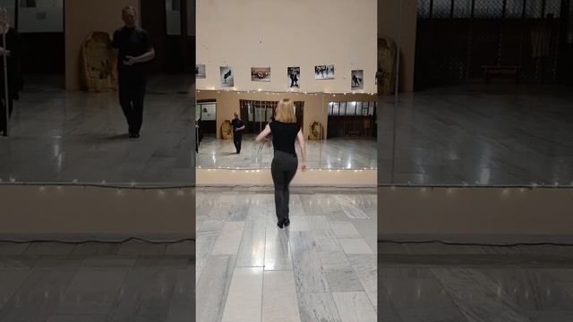 Ча-ча-ча соло базовые фигуры композиция смотреть онлайн